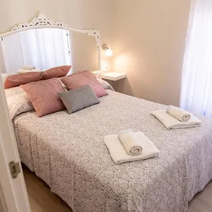 Apartamento Famorcas Centro A Y B, Almodóvar del Río